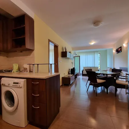 Lux Apartment In South Residence-Saint Vlas * Sveti Vlas