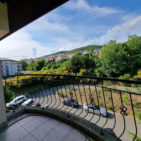 Lux Apartment In South Residence-Saint Vlas Daire *